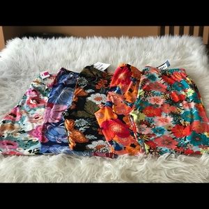 5 pairs of Buttery soft leggings